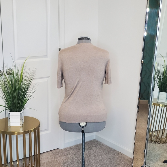 Ann Taylor Women's Top, Beige (Size M) - Picture 3 of 7